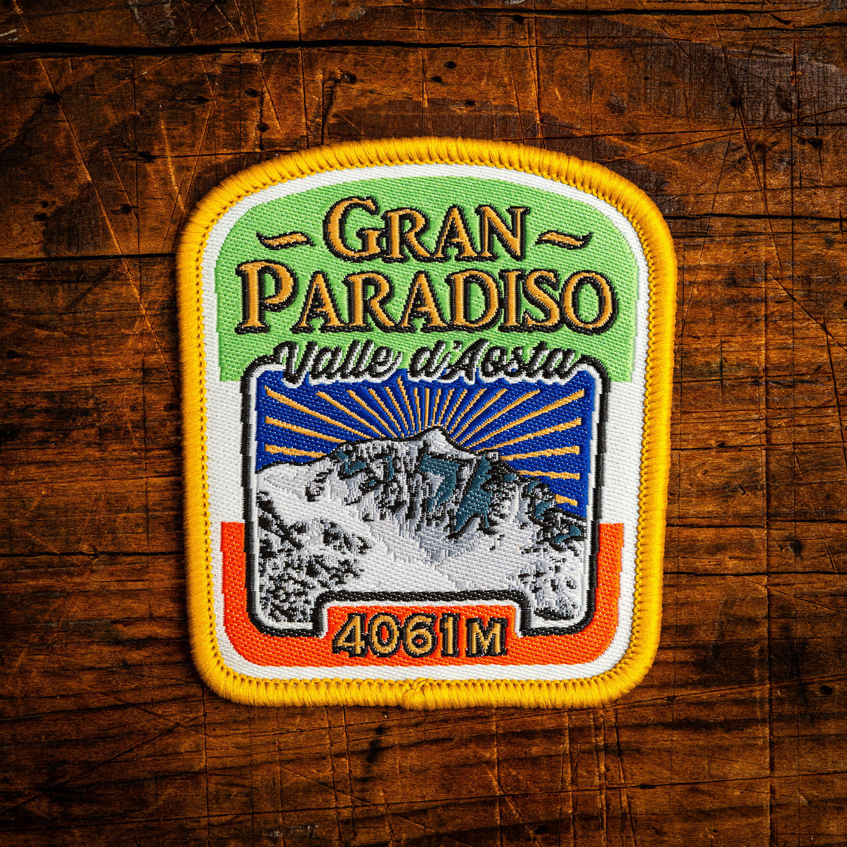 Gran Paradiso retro woven patch – highest mountain fully in Italy, Alps, iron-on backing, recycled yarn