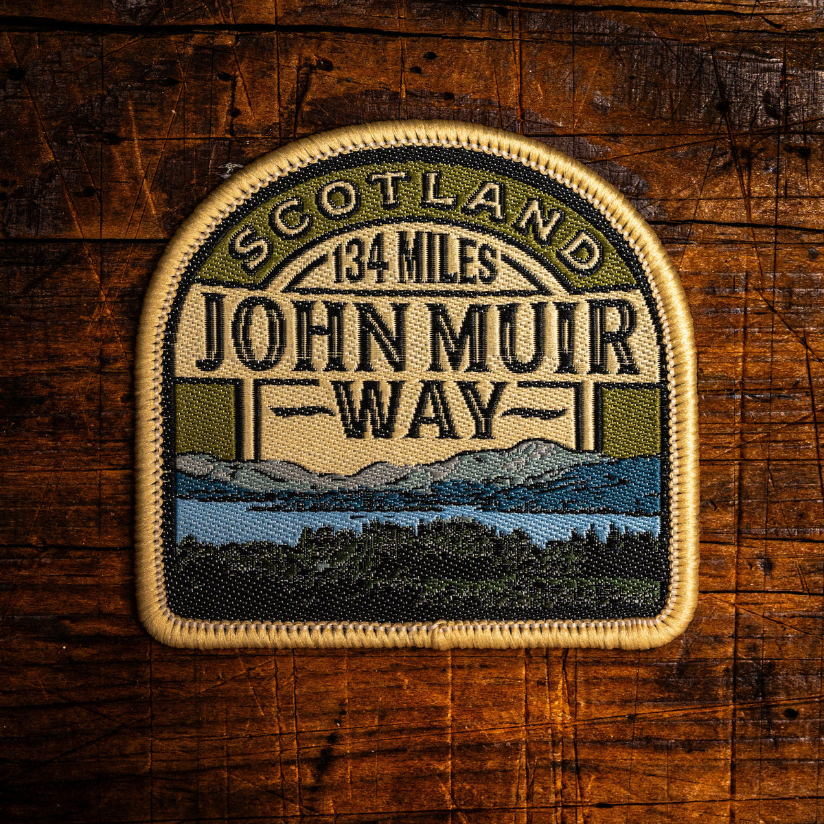John Muir Way retro woven patch - Scottish long distance walking trail from Helensburgh to Dunbar, iron-on