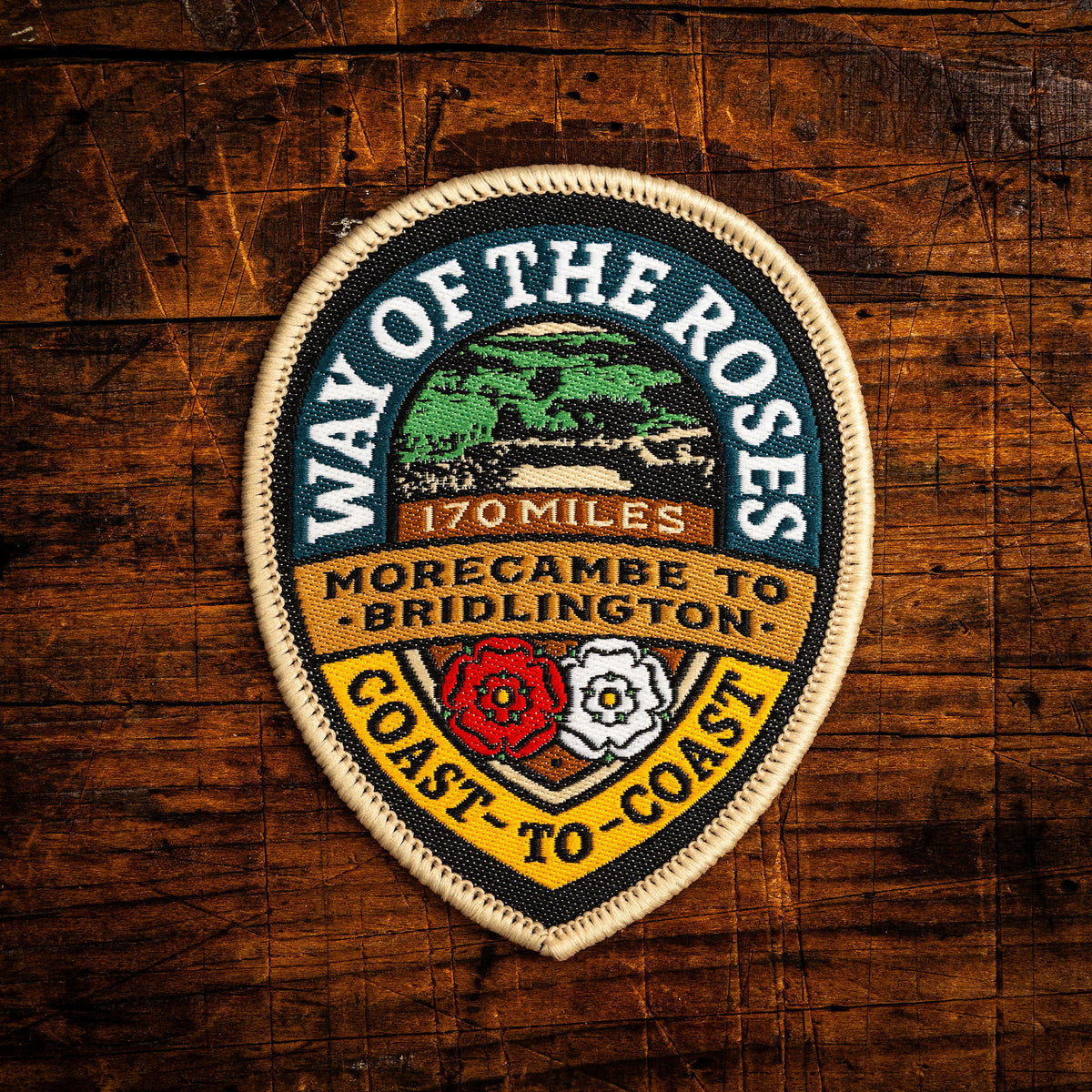 Way of the Roses retro woven patch – coast-to-coast cycle route through Yorkshire Dales, iron-on