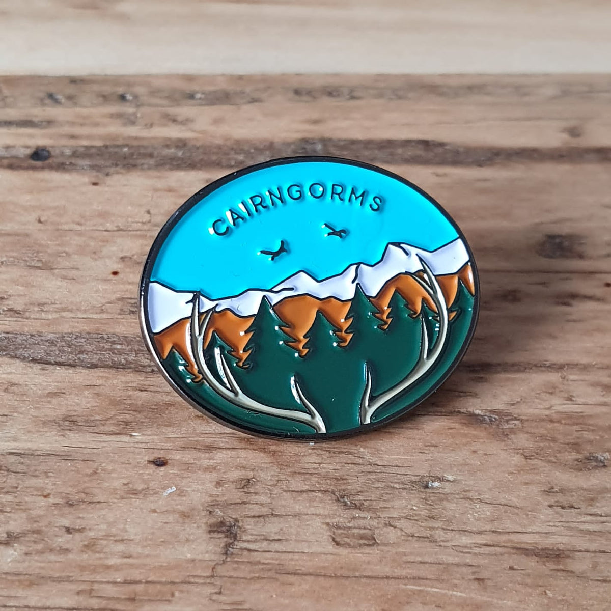 Cairngorms National Park enamel pin – mountains, forests and wildlife design, 25mm x 22mm