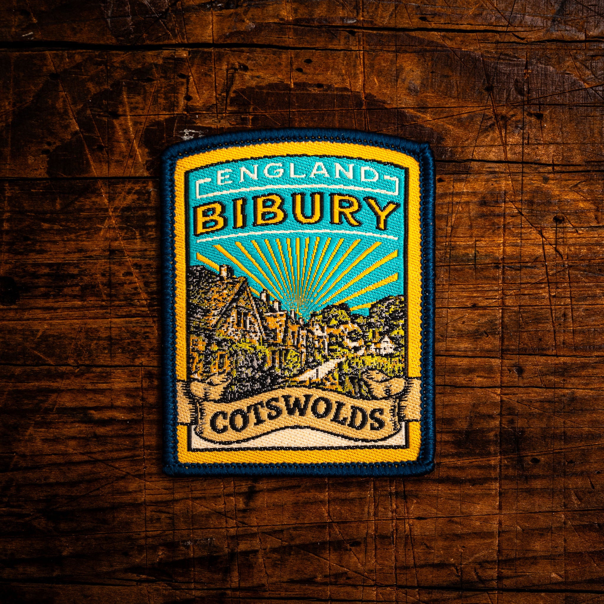 Bibury retro woven patch - beautiful Cotswolds village in Gloucestershire, Arlington Row, iron-on