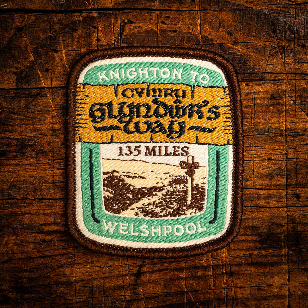 Glyndwr's Way retro woven patch – national trail through historic Powys in mid-Wales, iron-on backing
