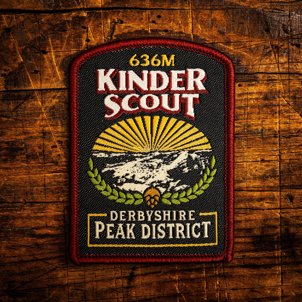 Kinder Scout retro woven patch – highest point in Peak District, pub sign design, iron-on backing