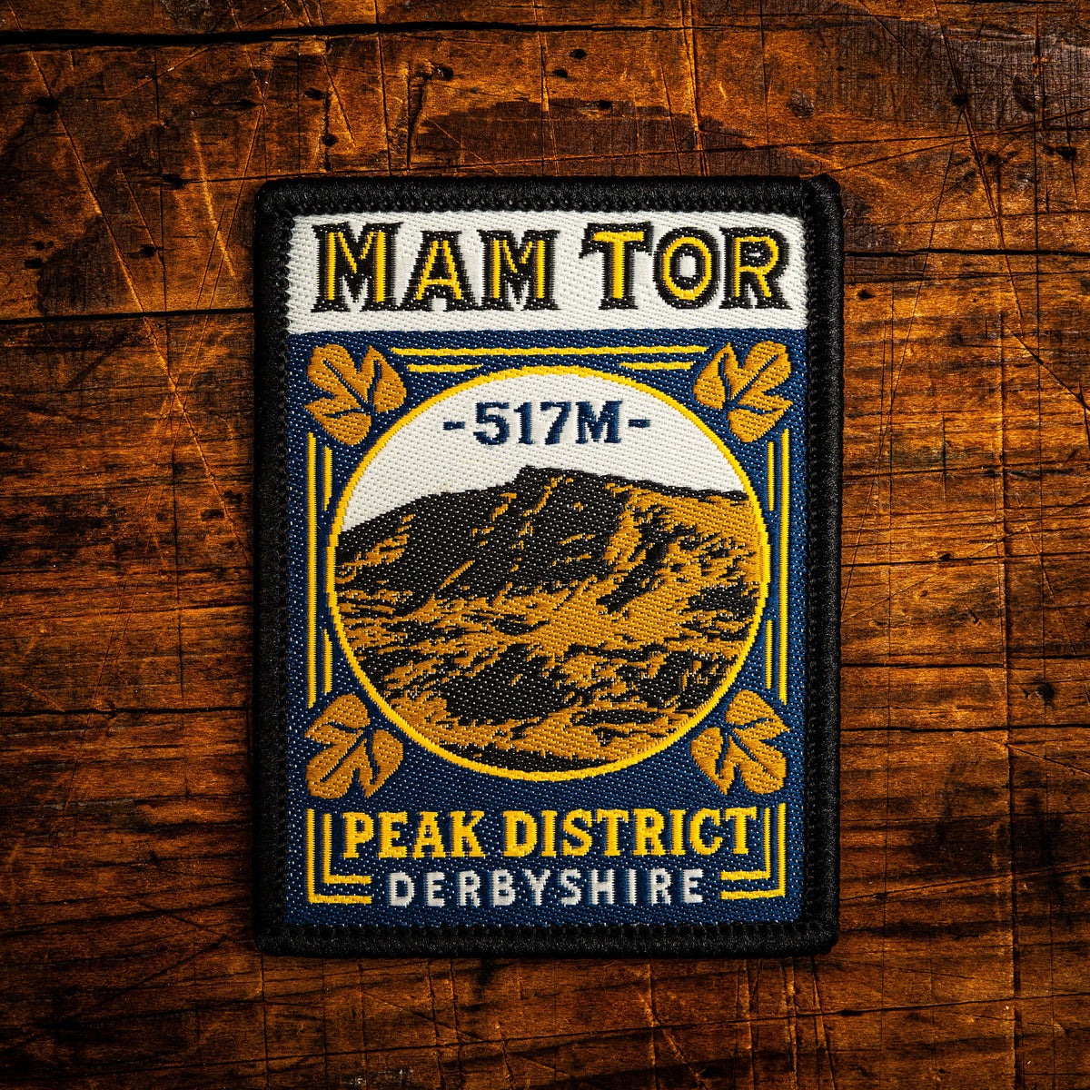 Mam Tor retro woven patch – iconic Peak District hill above Castleton, pub sign design, iron-on backing
