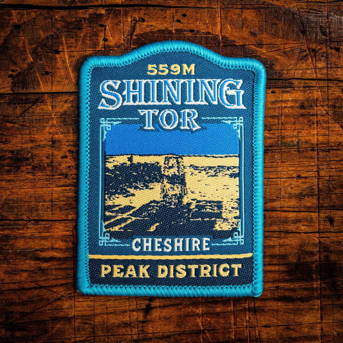 Shining Tor retro woven patch – highest point in Cheshire, Peak District, pub sign design, iron-on