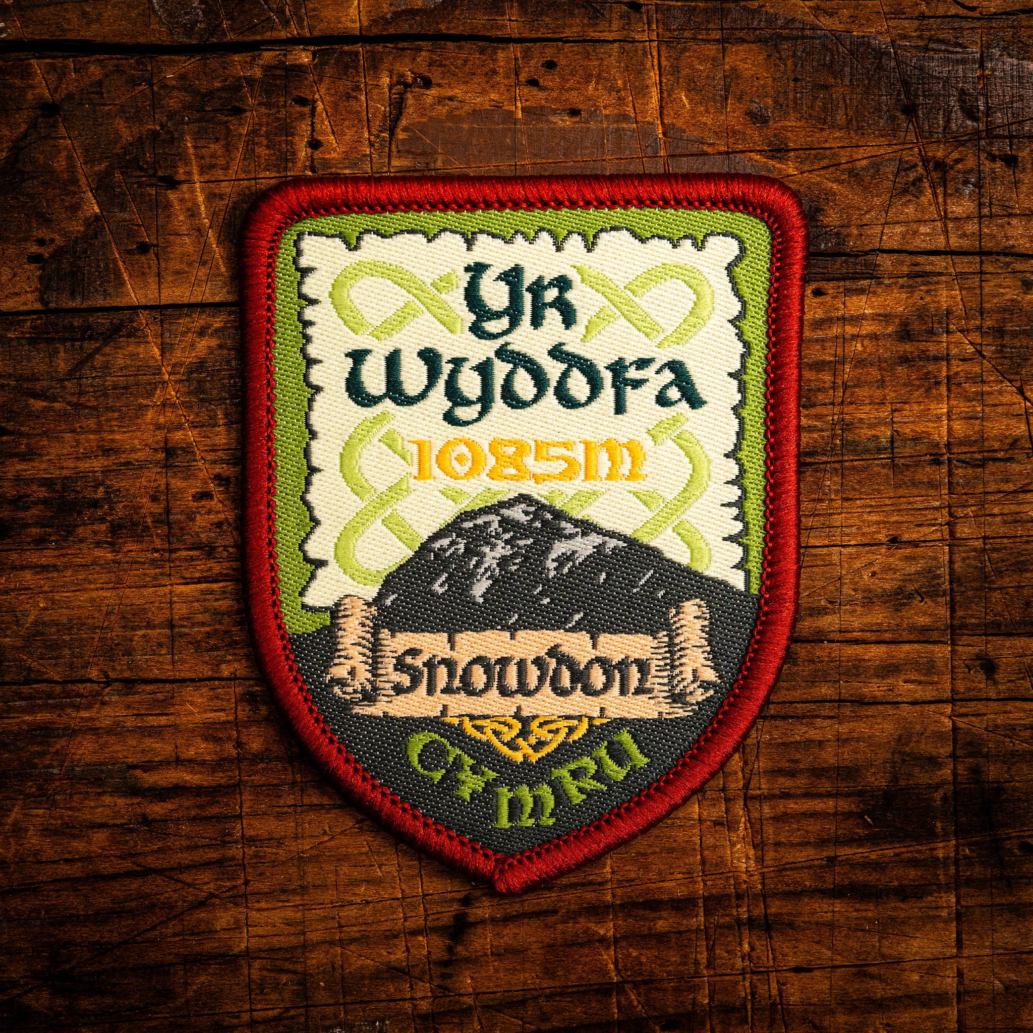 Yr Wyddfa (Snowdon) Celtic design woven patch – highest peak in England and Wales, iron-on, Welsh range